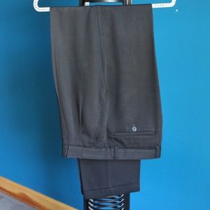 Cotler Men black pleated dress pants EUC